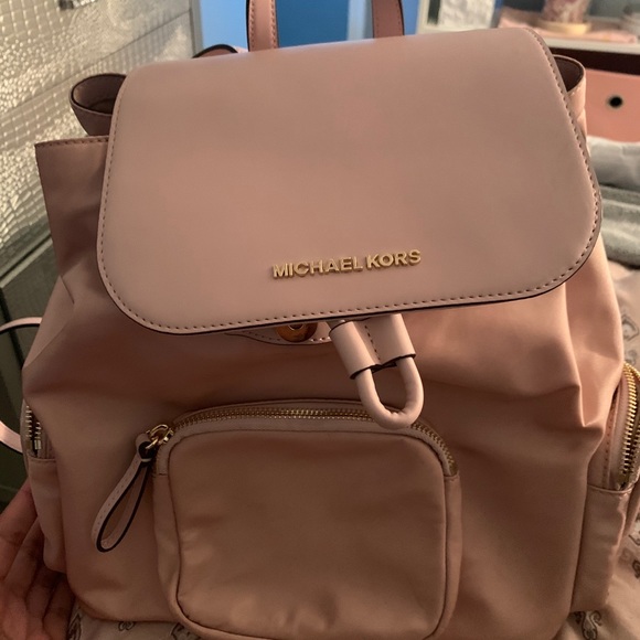 Michael Kors Handbags - Michael Kors Bookbag